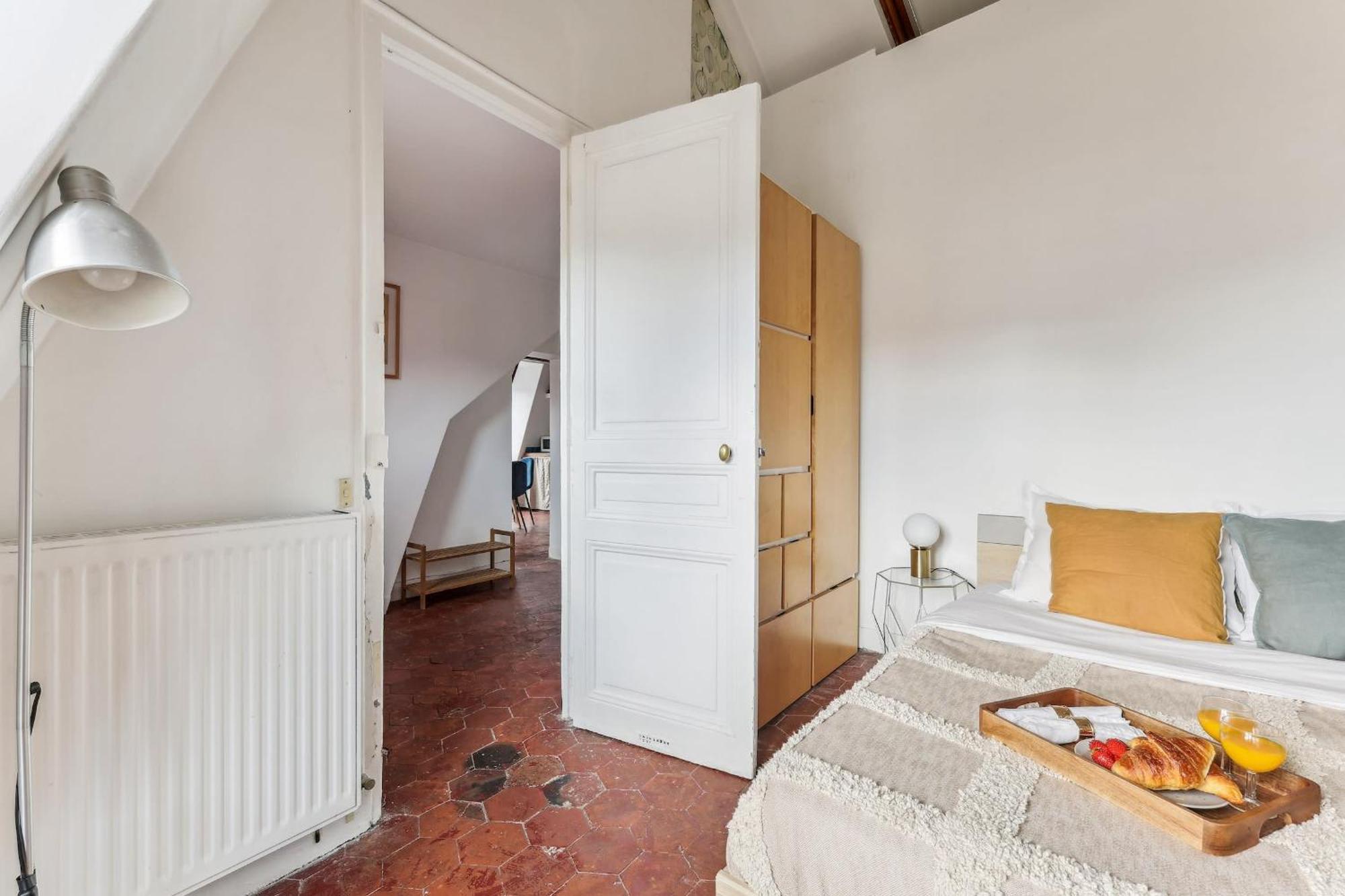 Latin Quarter - 2 Beds - Cityapartmentstay Париж Екстериор снимка